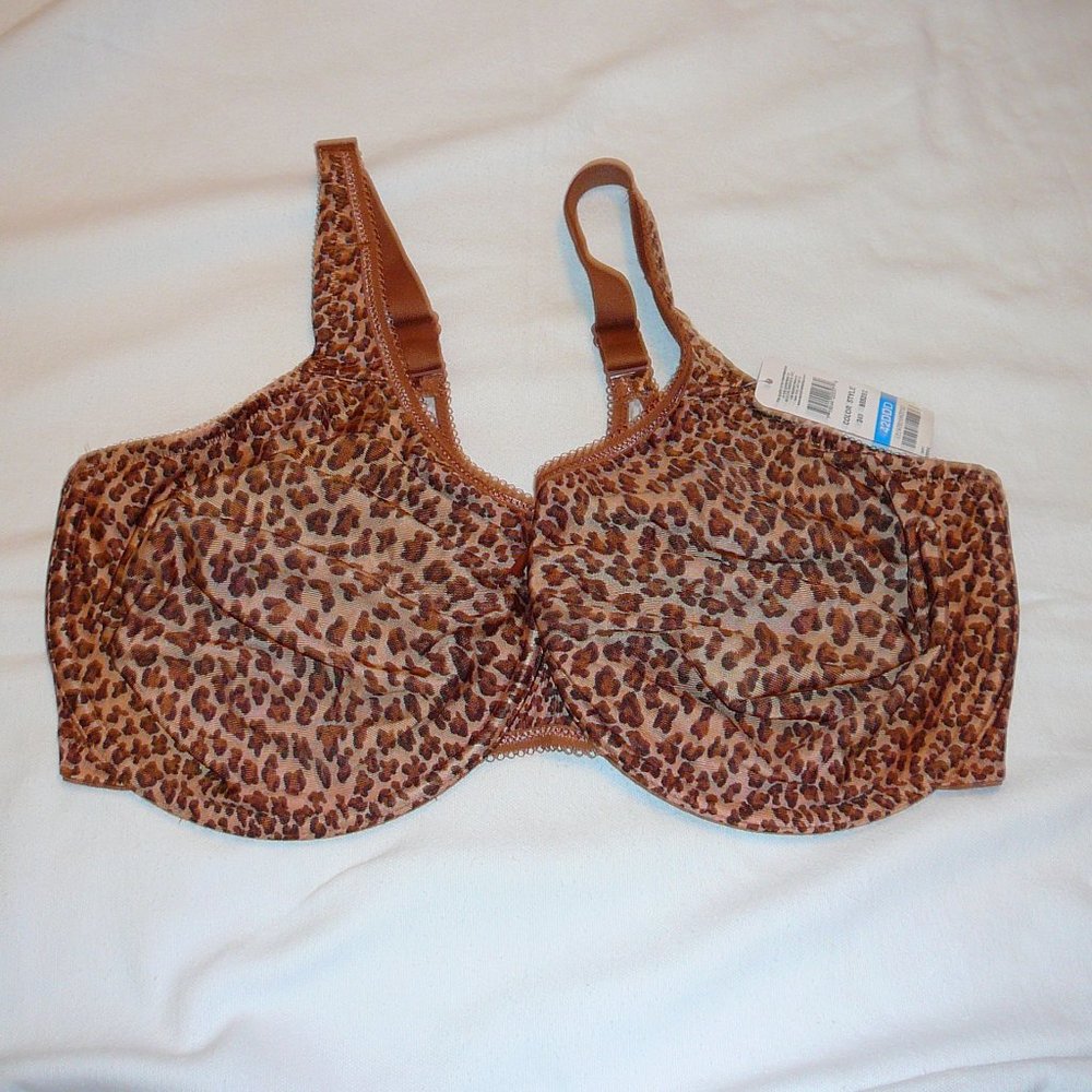 Wacoal wired leopard pattern bra- size42DDD